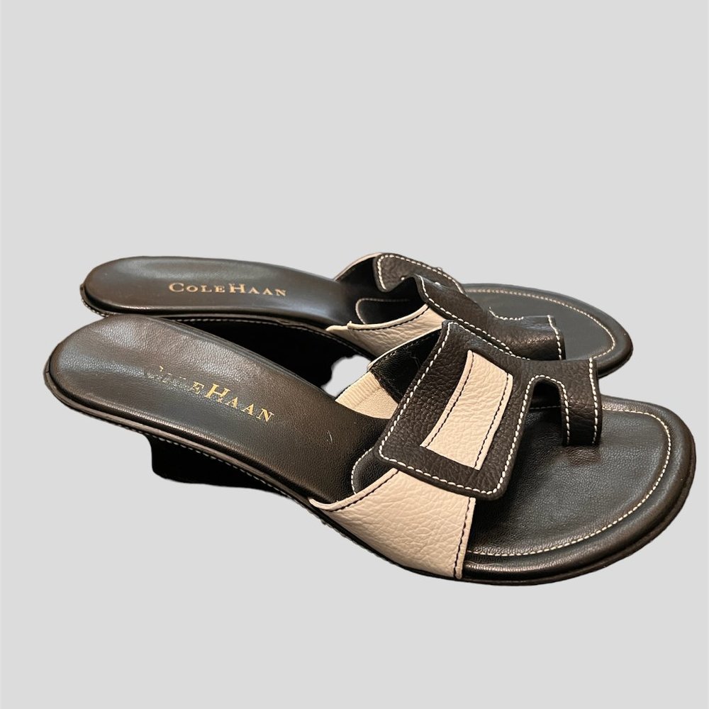 Cole Haan Black and white size 6 wedge slipper